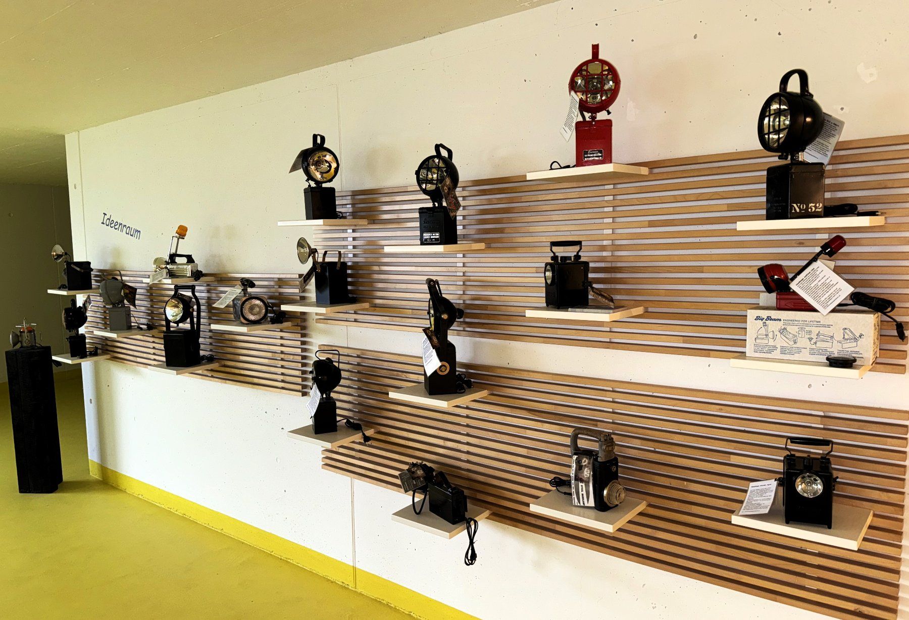 Lampade: Loft Lampe Ständerlampe  Stehleuchte  Scheinwerfer, Unikat – Usato da Walzenhausen venduto da energieberaten 9