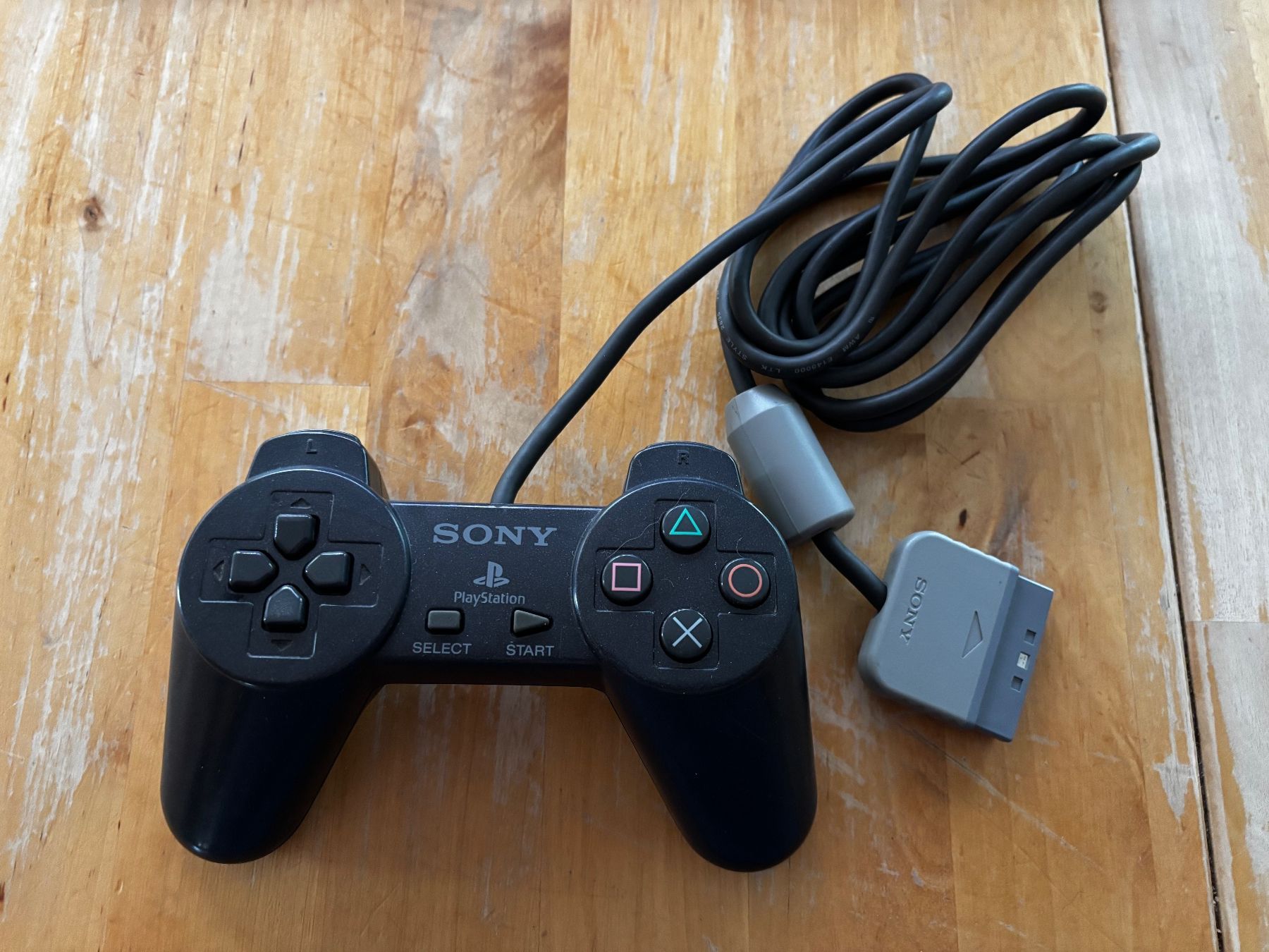 Giochi: Original PS1 Controller (SCPH-1080) – Usato da Frenkendorf venduto da Fionchen