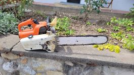 Stihl Motorsäge aus 70ern. Inkl. Transportkiste. Revidiert