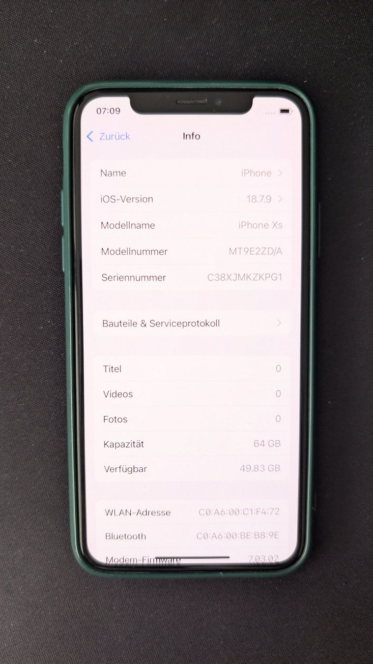 Apple Telefoni cellulari / Smartphones: iPhone XS Space Grau 64 GB mit Schutzhülle – Usato da Sissach venduto da Dshock0 9