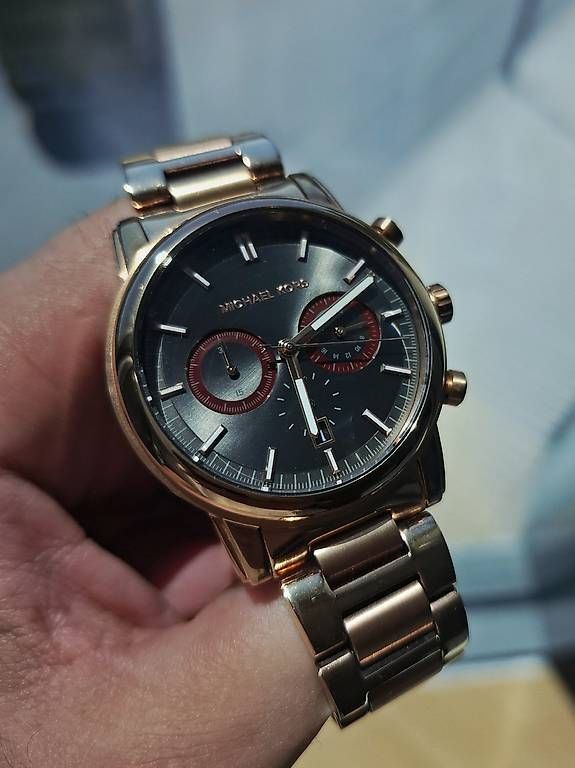 Michael Kors Orologi: Michael Kors Uhr in Rose-Gold Optik – Usato da Lupfig venduto da nik_7sxm 3