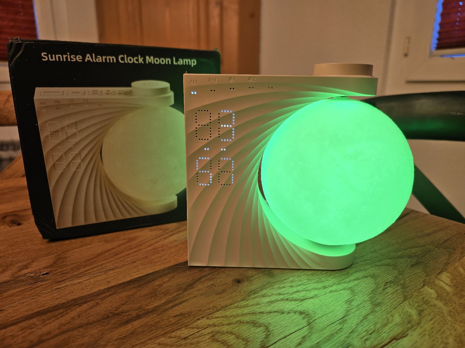 Sveglie: Lichtwecker mit Mondlampe – Nuovo e nell'imballaggio originale da Safenwil venduto da Flaboenel 1