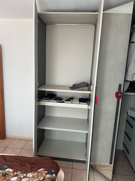 Mobilhome: Vendo armadio (mobiletto incluso )  – Usato da Ascona venduto da jos_ftk2 2