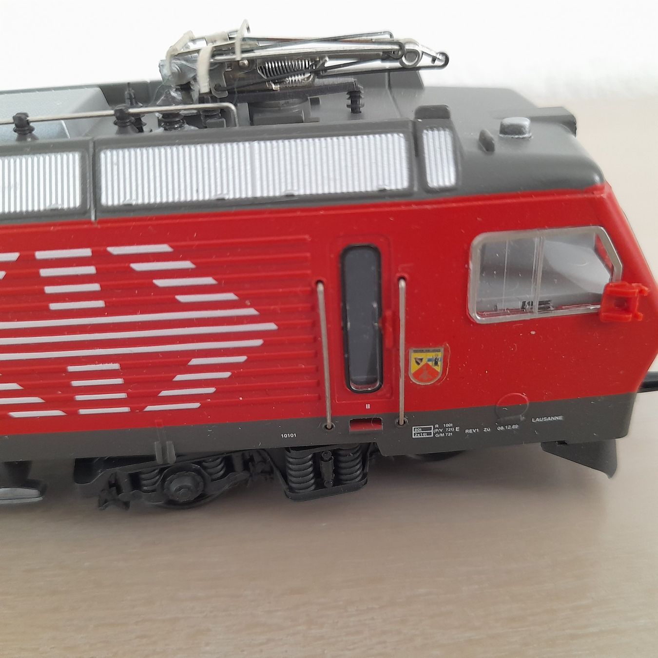 Märklin Modellini di ferrovie: Locomotive Re 4/4  IV Rail 2000 – Usato da Auvernier venduto da gandalf08 3