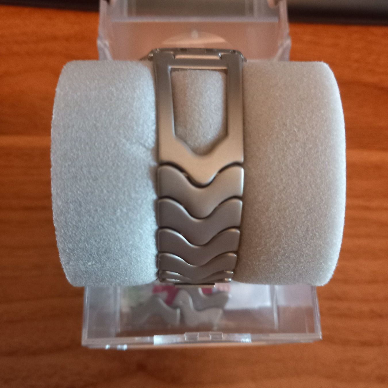 Swatch Orologi: Swatch Skin Ultra Plate Neuve – Nuovo e nell'imballaggio originale da La Chaux-de-Fonds venduto da Swiss_LP_Records 4
