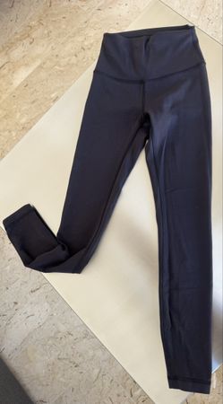 Lululemon Leggings in black Size 2 (34)