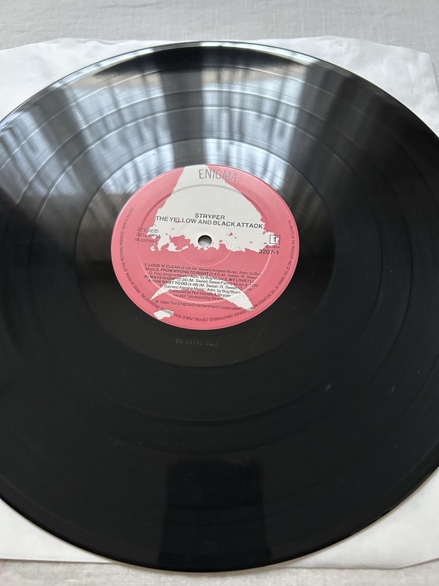 Schallplatten: Stryper / Yellow and Black Attack !  1986 – Gebraucht aus Genève von NipponiaNippon 3
