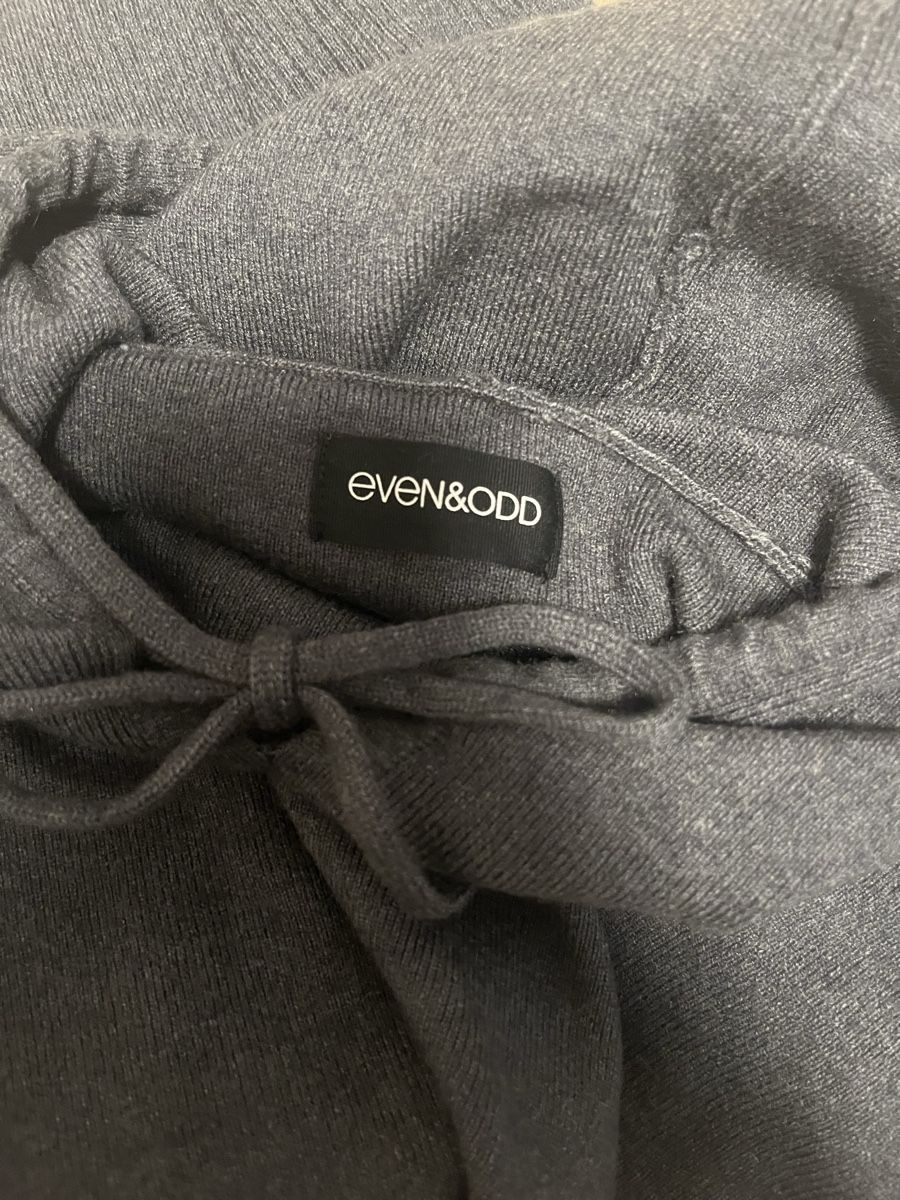 Maglioni & Felpe: Strickpullover mit Kapuze anthrazit S neu – Nuovo (secondo la descrizione) da Birrwil venduto da vanyboo 4