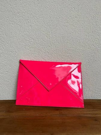 Clutch Neonpink