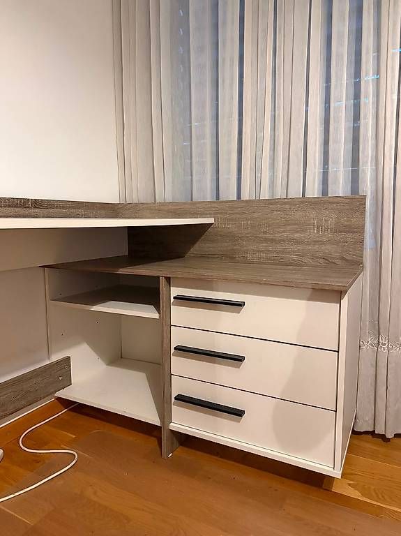 Bureaux: Bureau dangle – D'occasion à Genève par dvn_2czt 1