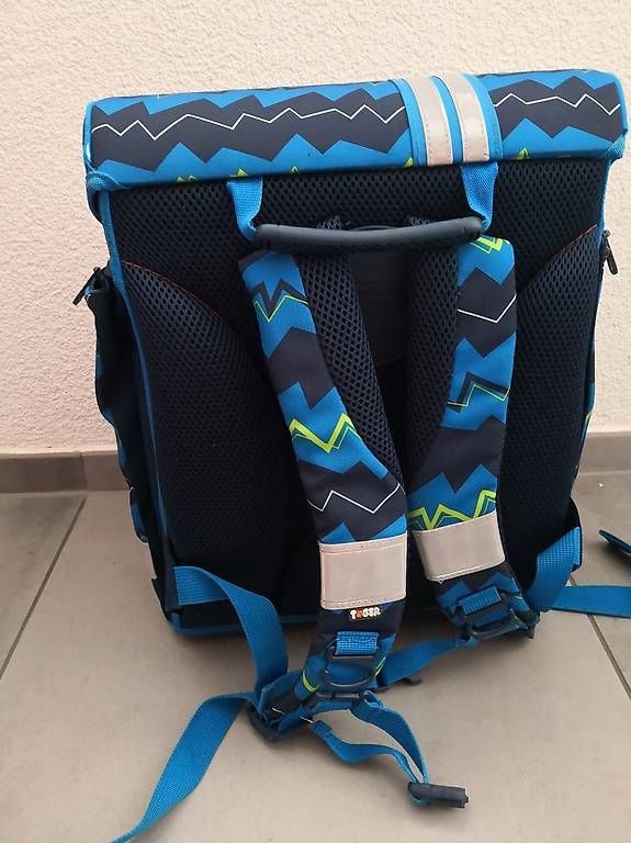 Kindertaschen: Knaben-Schultasche zu verkaufen – Gebraucht aus Basel von Pittnando 1