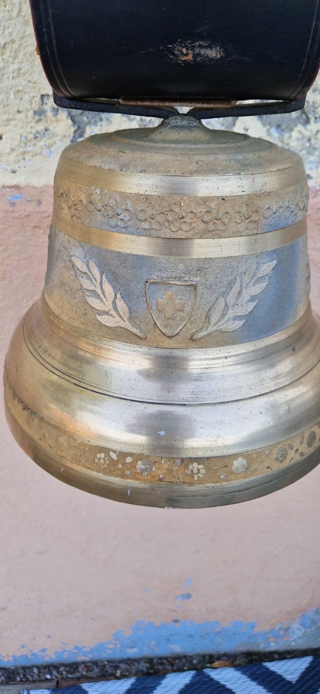 Cloches & sonnailles: Glocke – D'occasion à Fischenthal par sackblitz 5