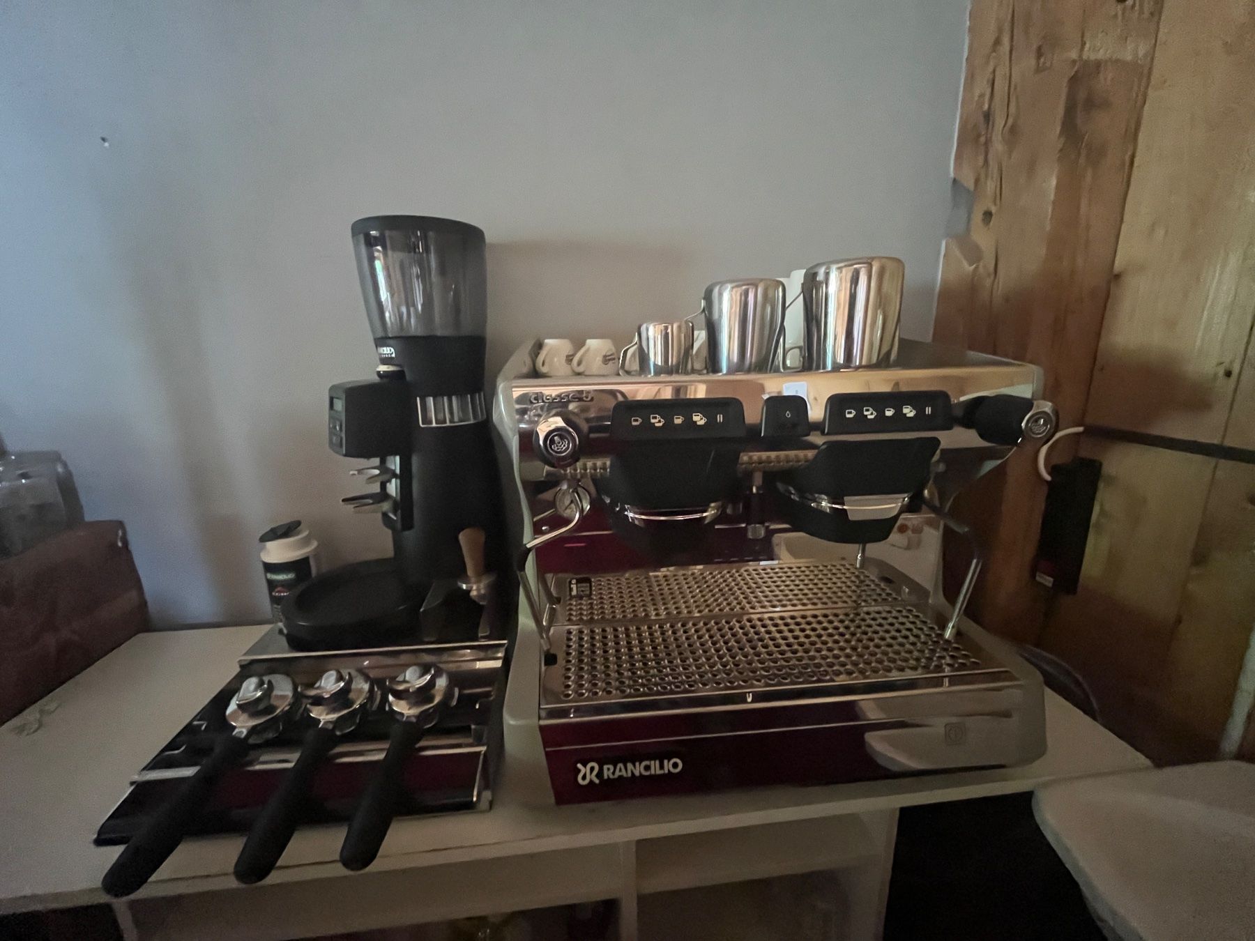 Rancilio Macchine per caffè & Macchine per espresso: Machine à café professionnelle avec moulin et accessoires – Nuovo (secondo la descrizione) da Bex venduto da ent_yd97
