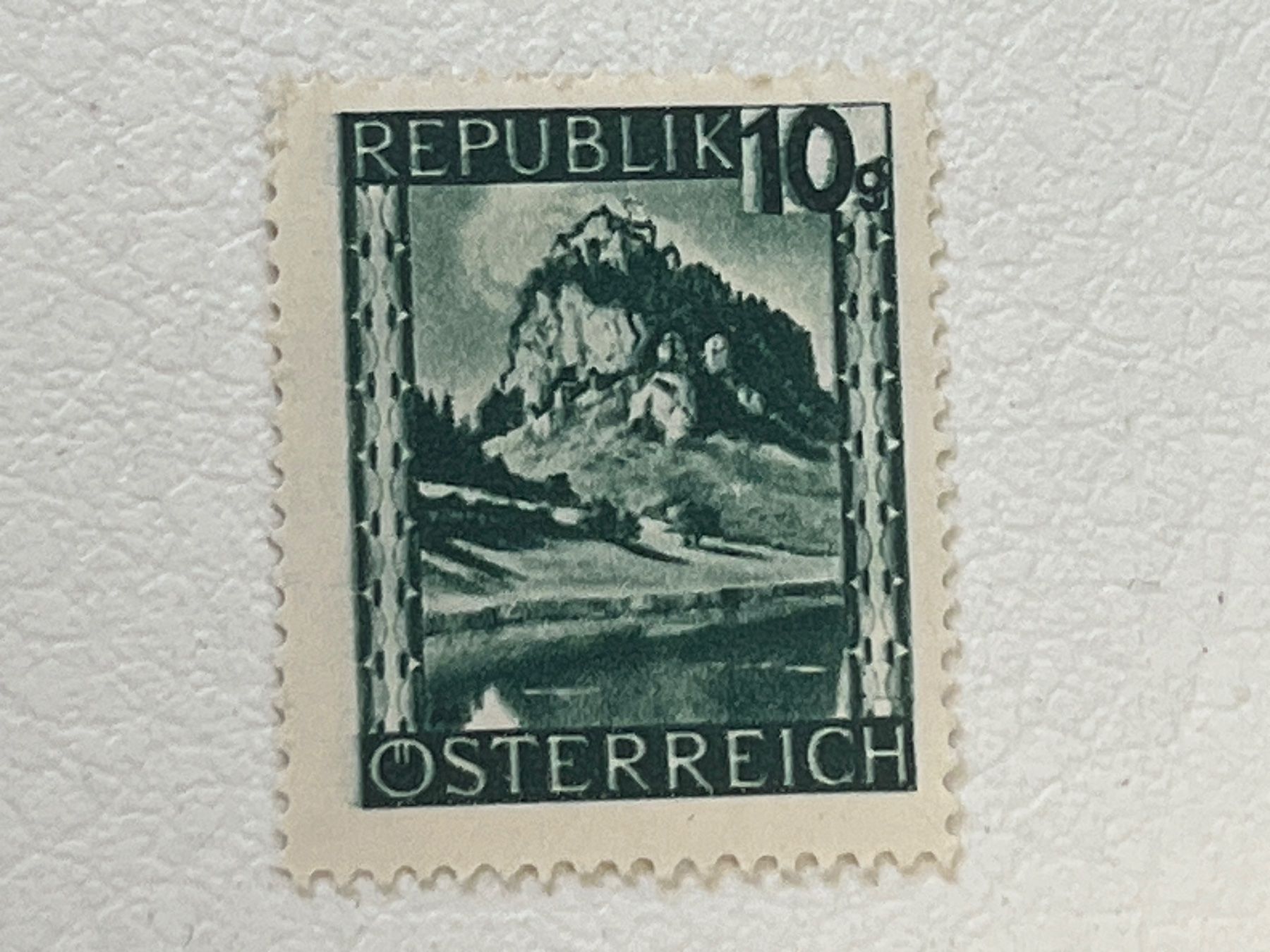 Alle Briefmarken: Österreich Briefmarke – Gebraucht aus Chiasso von AzenYa