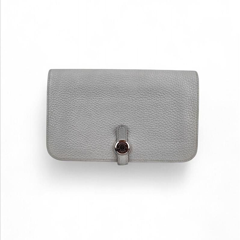 Hermès Brieftaschen: Portefeuille Hermès Dogon Duo – Gebraucht aus Montreux von CashPay_Montreux 1