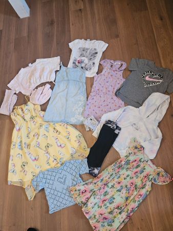 13St. Set 122/128 Kleider, Shirts, Pullover
