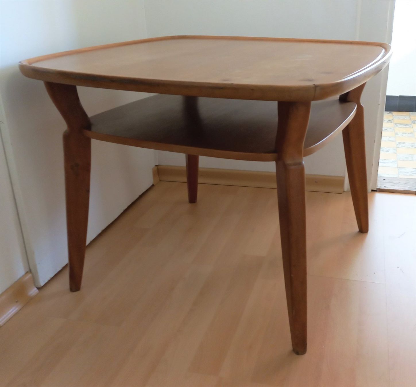 Tavoli: Vintage Teakholz Kaffeetisch – Usato da Bévilard venduto da Orscha 7