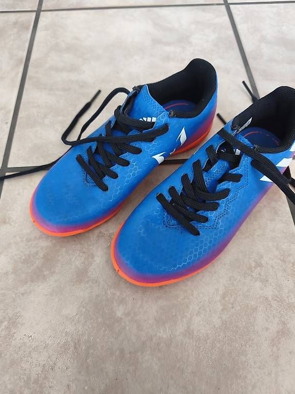 Adidas Scarpe per ragazzi: Turnschuhe Adidas in Grösse 34 – Usato da Eschlikon TG venduto da schwellbi 4