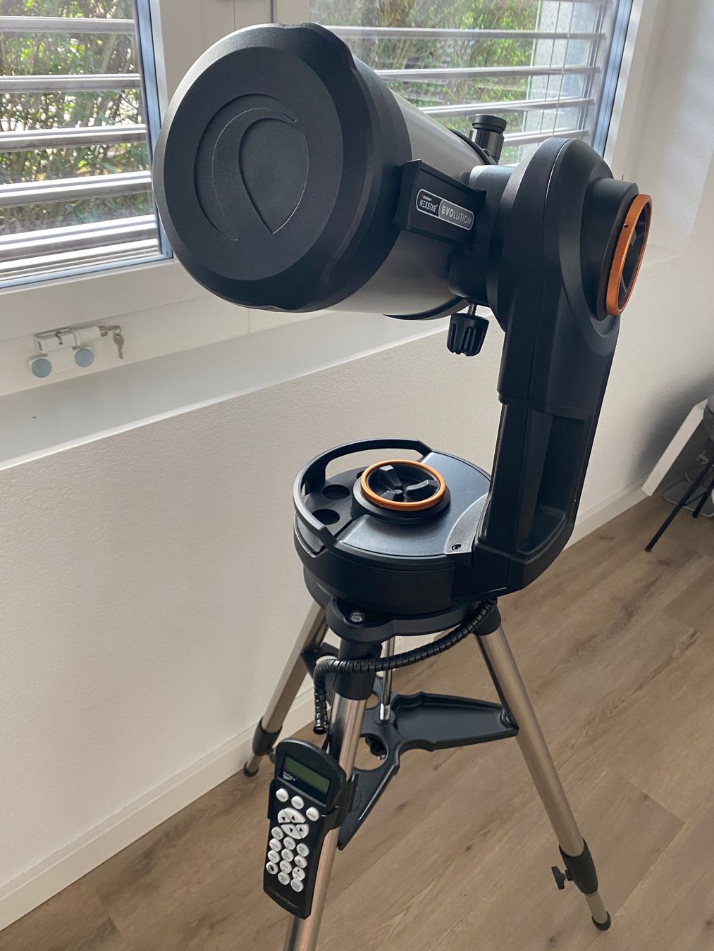 Celestron Télescopes: Celestron NexStar Evolution 6" SCT WiFi Teleskop mit Zubehör – D'occasion à Wetzikon ZH par BackToRetro 8