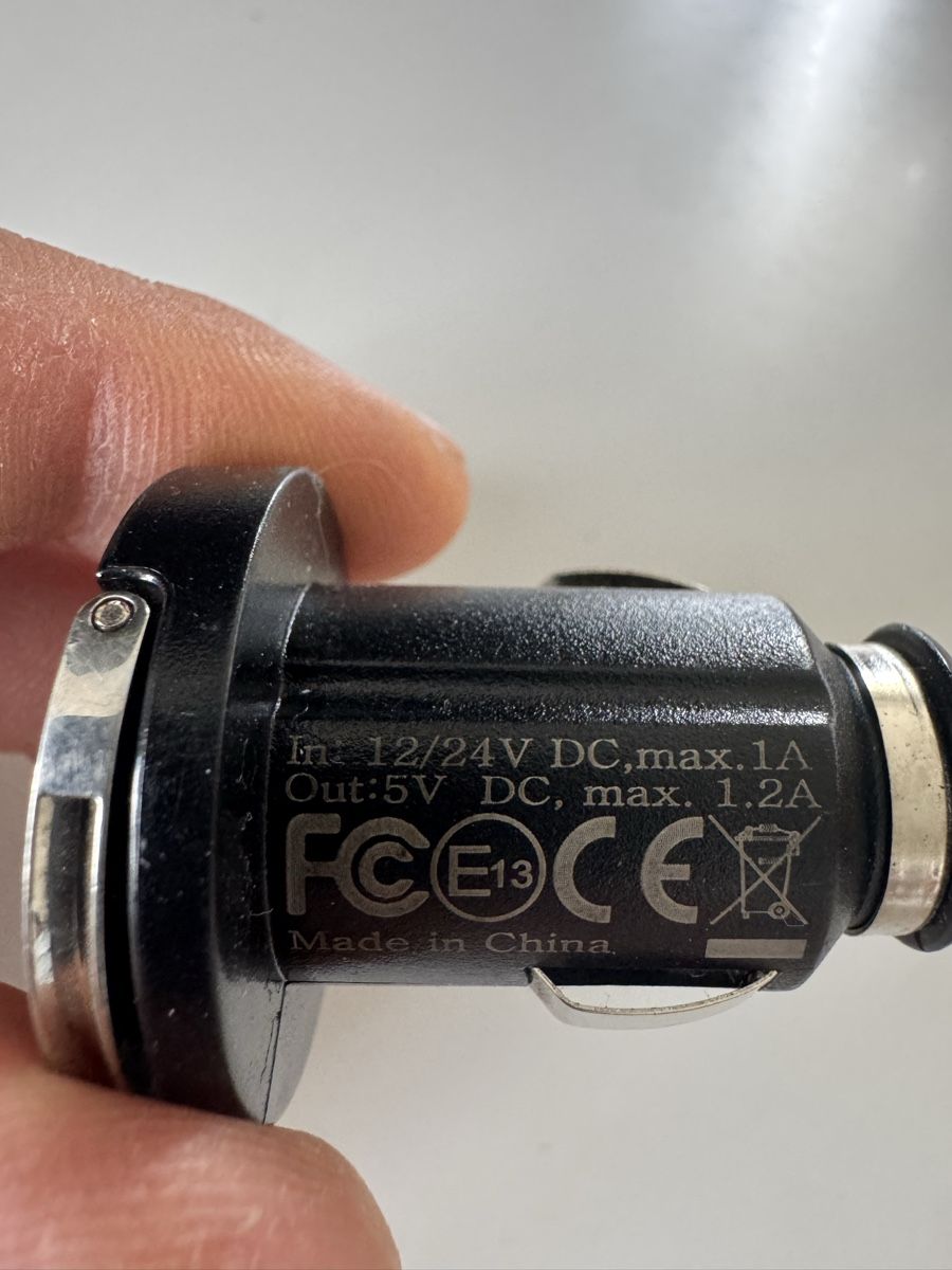 Caricabatterie: Zigarettenanzünder - USB-A Adapter – Usato da Weinfelden venduto da rizzla360 1
