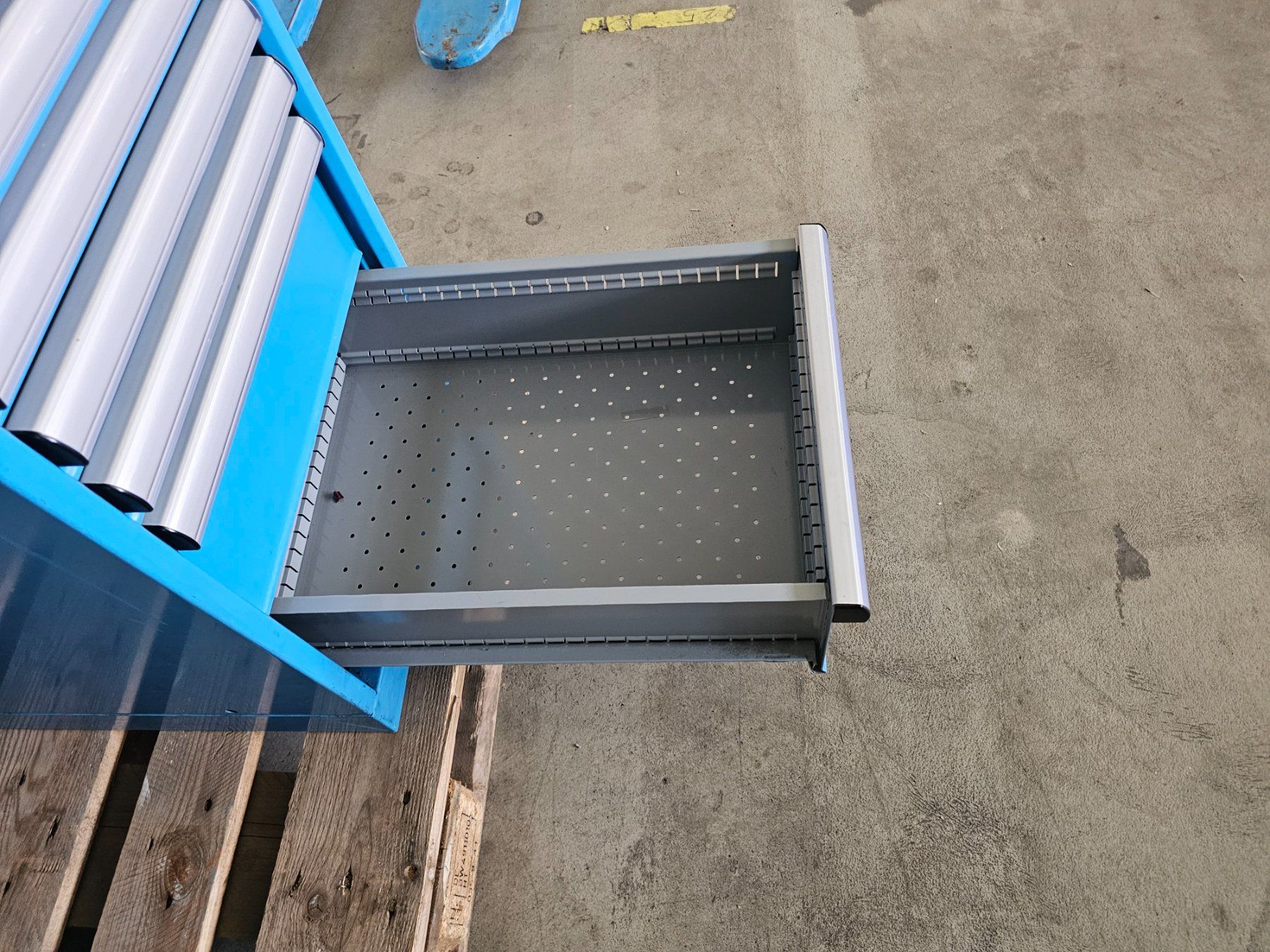 Lista Établis: Schubladenstock Lista-blau – D'occasion à Oberburg par herkules69 5