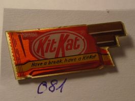 1 Nestlé KitKat Pin (O81)