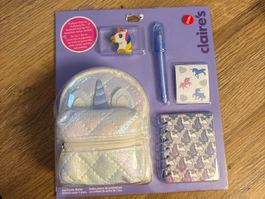 Mini Anhänger Rucksack mit inhalt