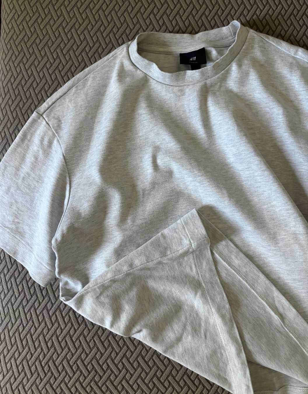 H&M T-shirt: T-Shirt – Usato da Bern venduto da ViksiBash 1