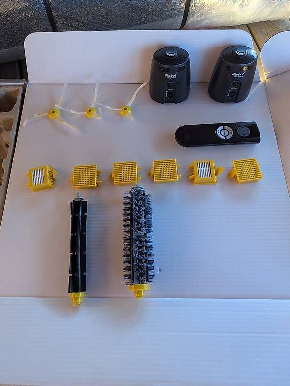 Aspirapolveri & Accessori: iRobot Roomba 780 Zubehör – Usato da Küblis venduto da thomi.kobler 1