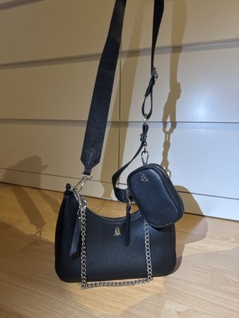 Steve Madden Black Crossbody Bag With Extra Purse !