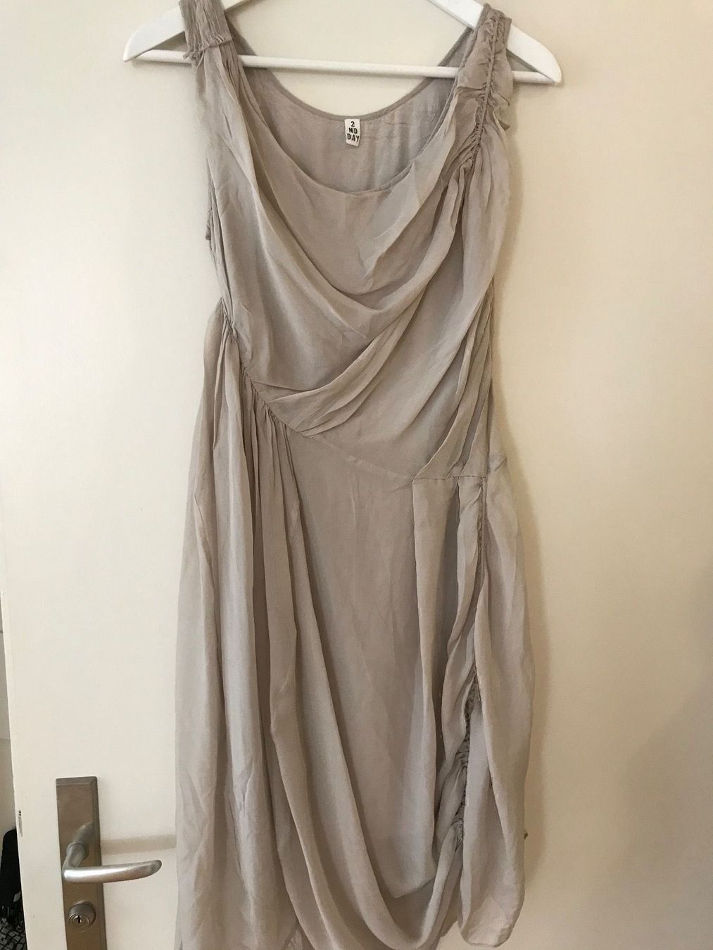 Vestiti: 100% Silk Dress – Usato da Zürich venduto da jujusi