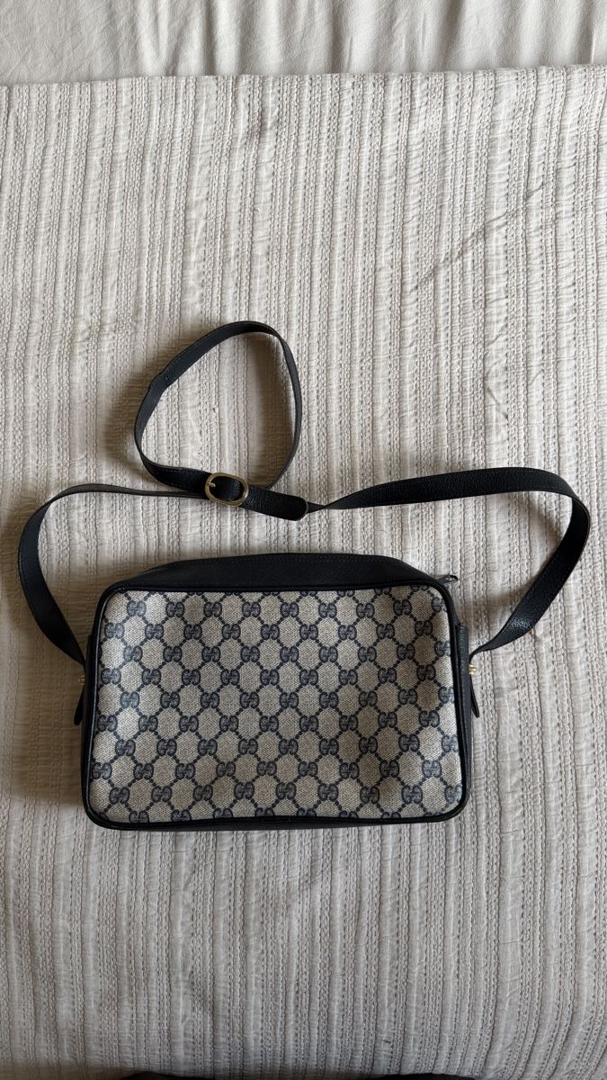 Gucci Borse da donna: Sac GUCCI vintage  – Usato da Lausanne venduto da val_2c2h 1