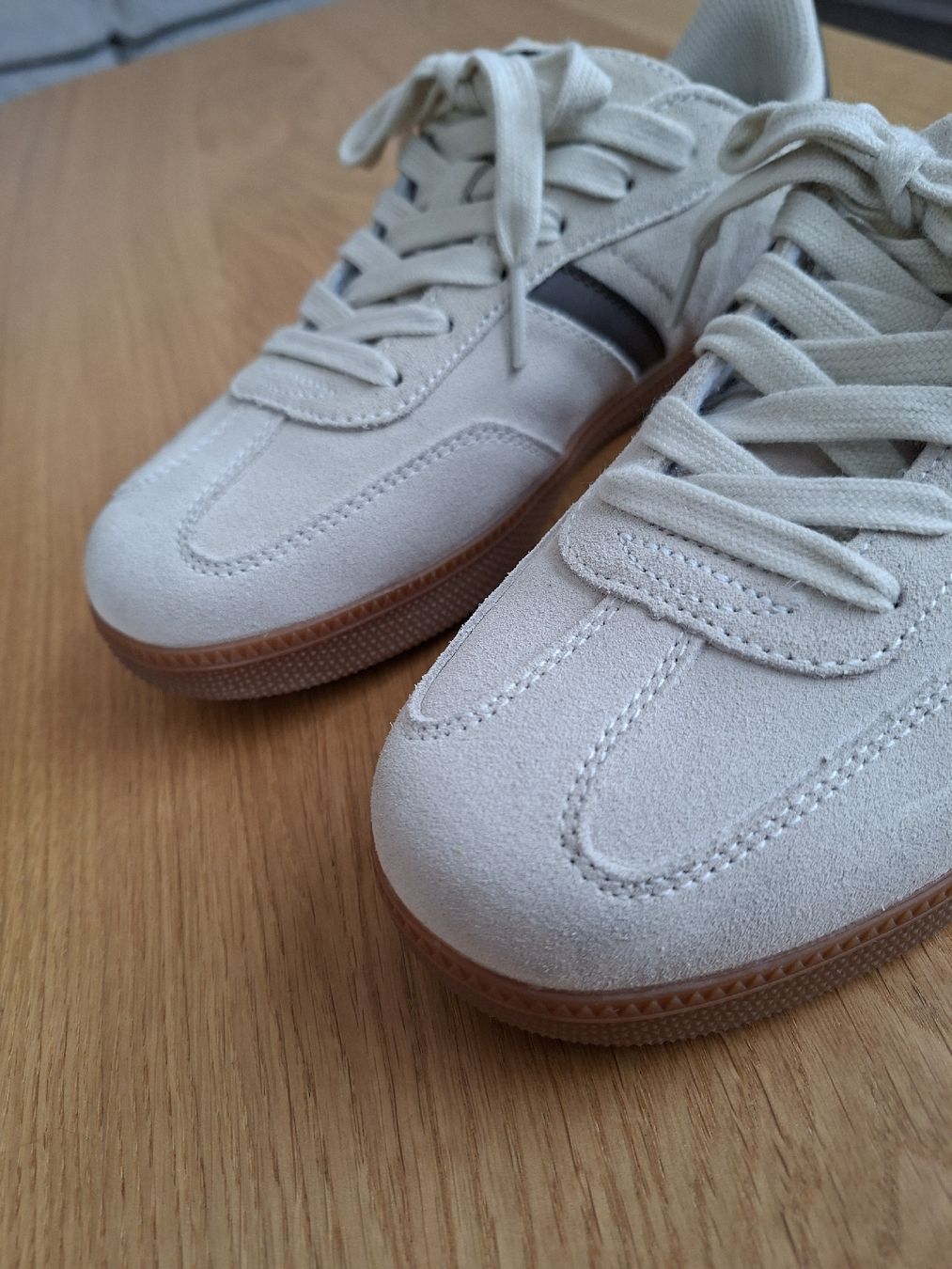 Scarpe da donna: Beach Mountain Sneaker Gr. 36 – Nuovo (secondo la descrizione) da Beromünster venduto da __mele__ 1