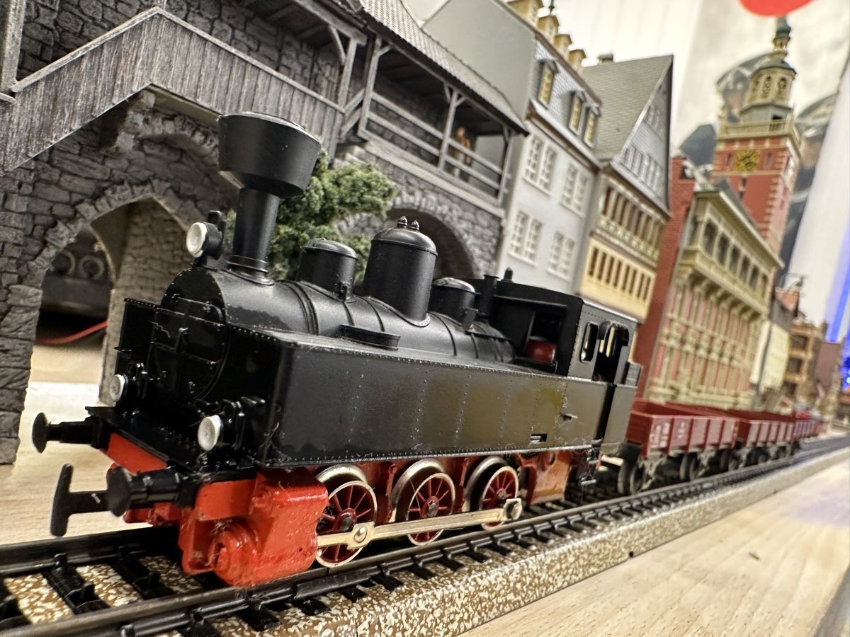 Märklin Modellini di ferrovie: Märklin 3090 DB BR89 Güterzug – Usato da Lupsingen venduto da New-Haven