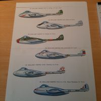 D 127 ... De Havilland Vampire ... Esci 0034 ... Decal