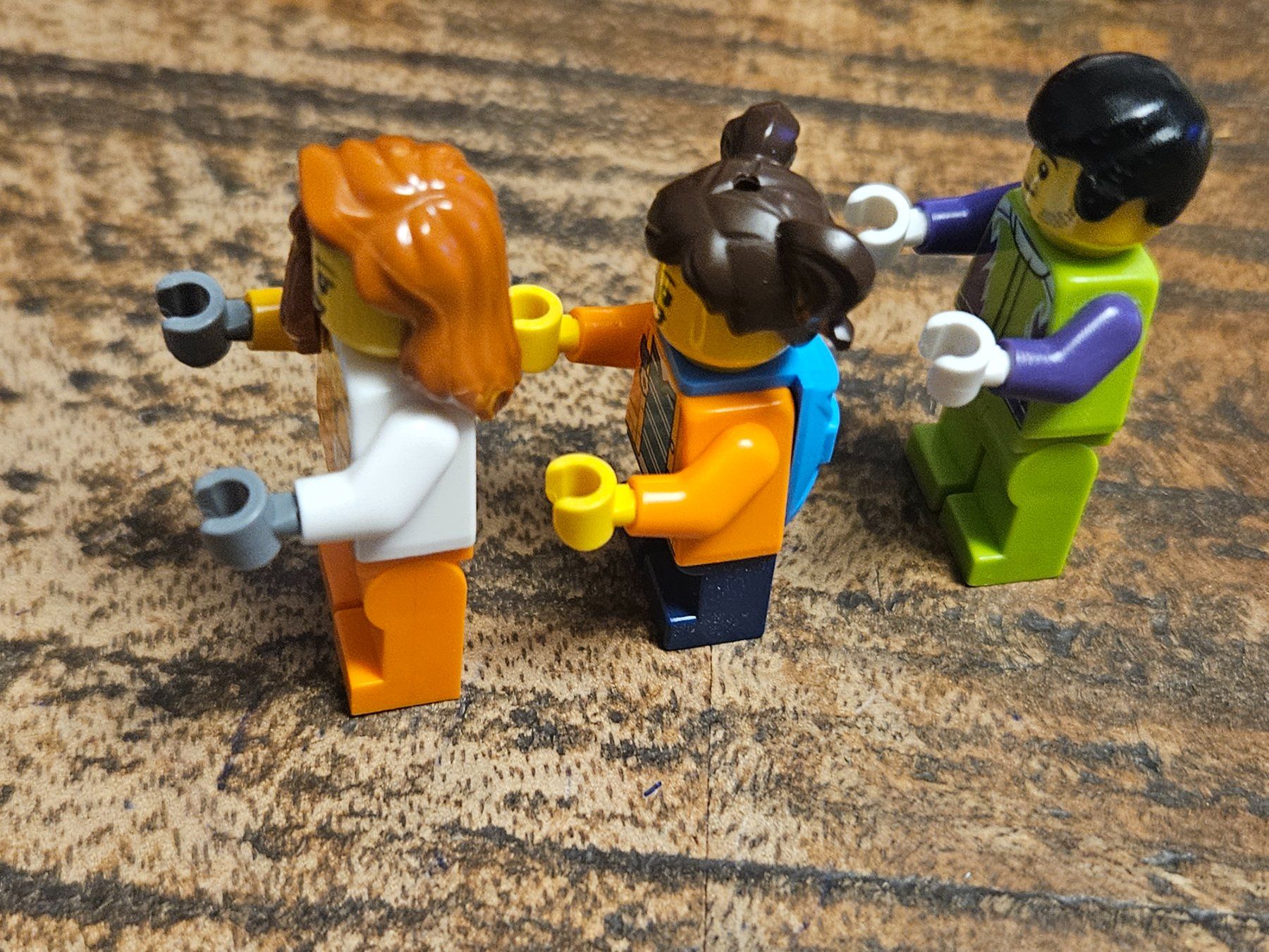 Lego Kit di costruzioni: lego lot de 3 figurines – Usato da Confignon venduto da Ecrofigs 2