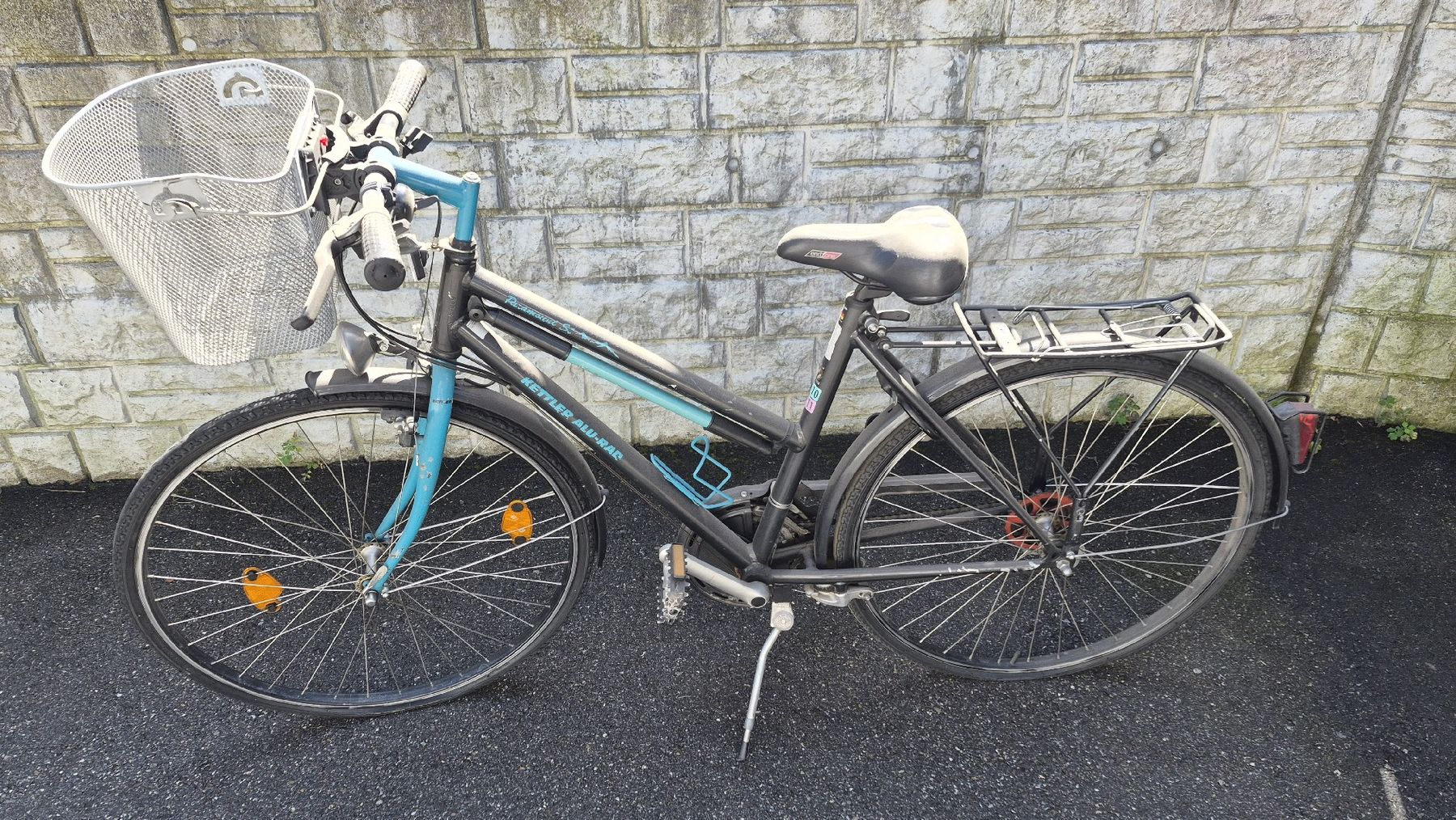 Velos: Fahrrad, Velo – Defekt aus Zweisimmen von Akira-2017 6