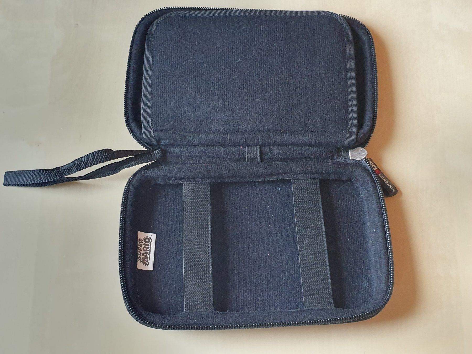 Spiele: Nintendo 3DS Case Tasche Etui Super Mario – Gebraucht aus Stansstad von collectorsshop 3
