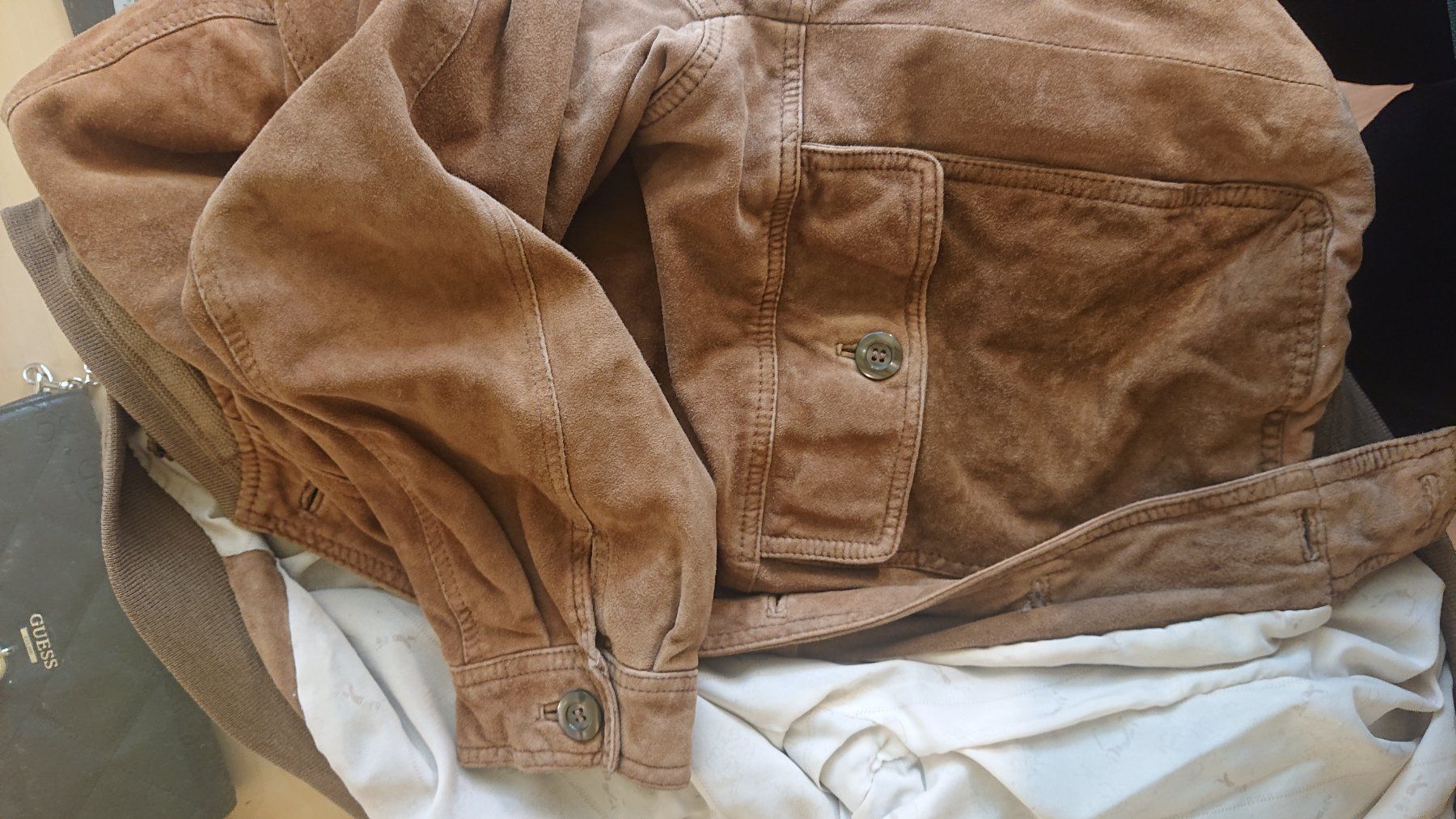 Giacche: Leichte Echtlederjacke Vintage Look braun – Usato da Grenchen venduto da Zombiepolizist 4