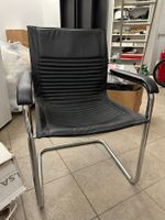 Chaise de bureau en cuir / Bürostuhl aus Leder