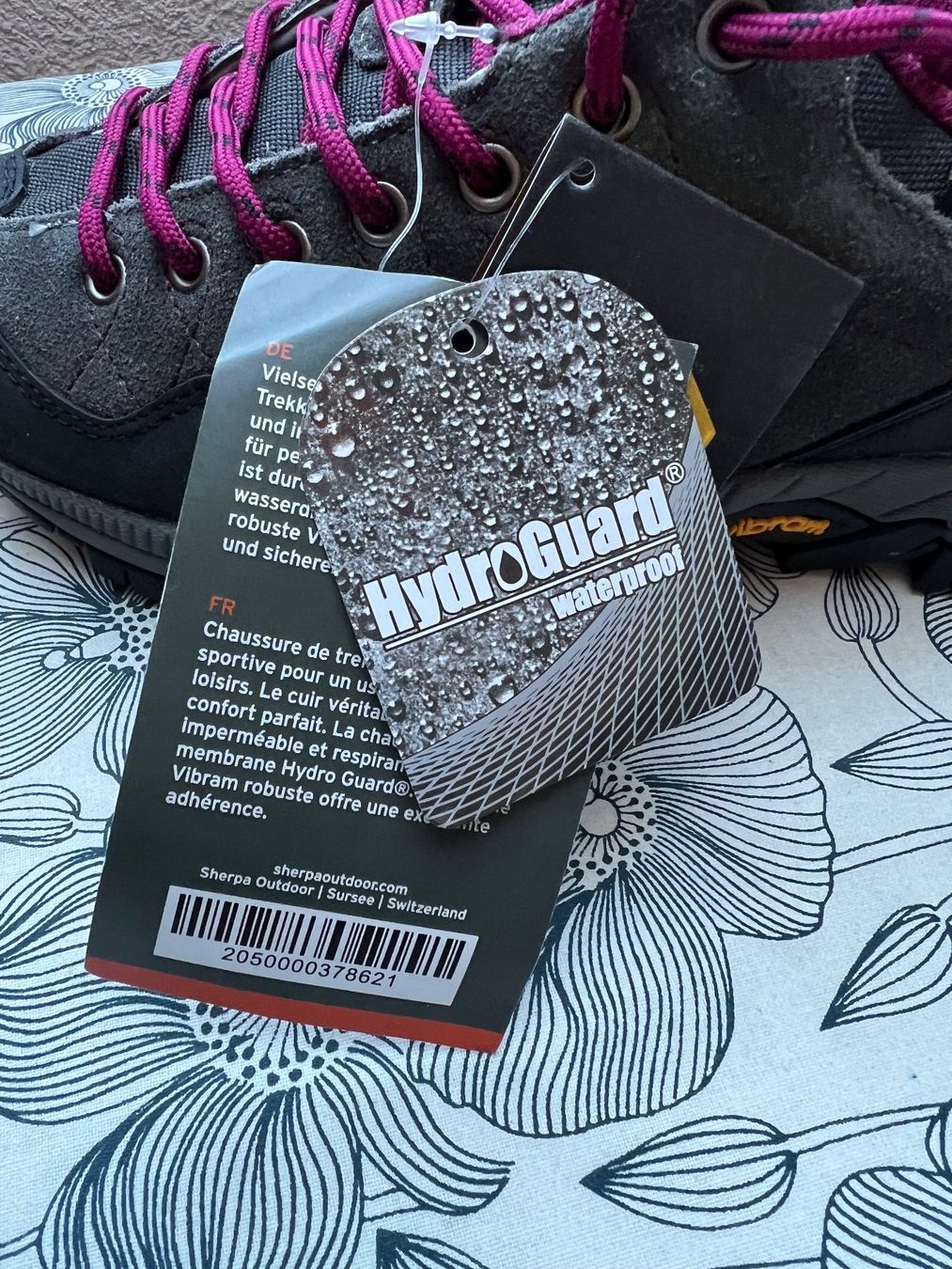 Sherpa Schuhe für Mädchen: Chaussure de trekking Sherpa t36 neuve – Neu und originalverpackt aus Savagnier von Pivovar2 5