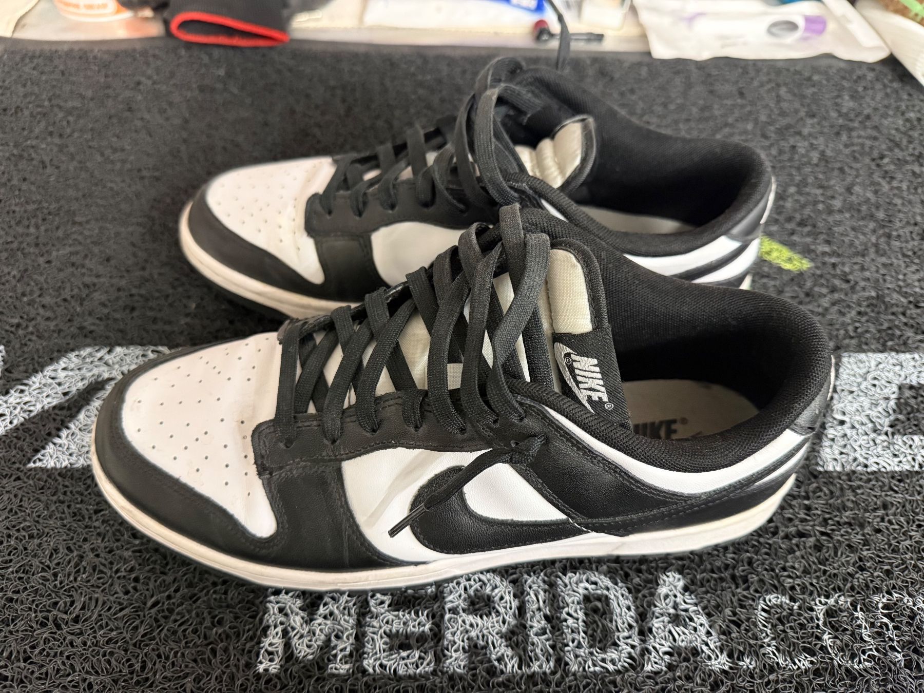 Nike Scarpe da uomo: Nike Dunk Low Panda, Pointure 44.5 – Nuovo (secondo la descrizione) da Réchy venduto da santiwwrld_514 1