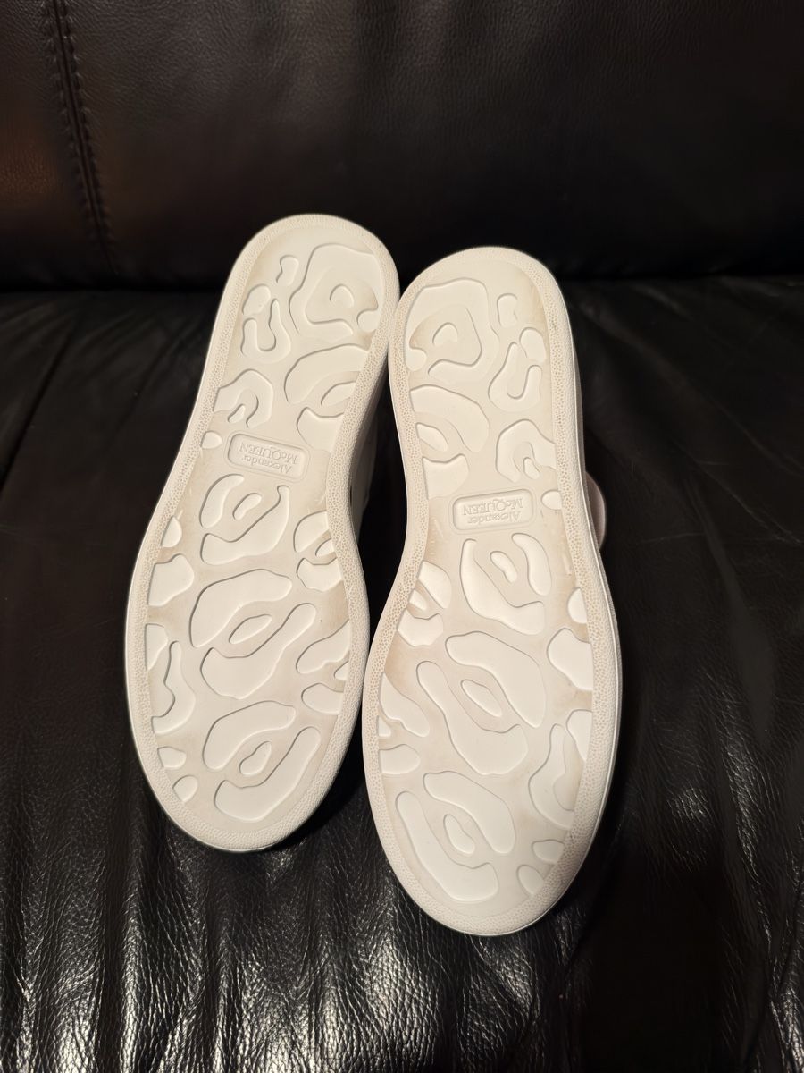 Damenschuhe: Alexander McQueen Sneaker Grösse 39+ – Neu (gemäss Beschreibung) aus Wangen ZH von 13rd 3