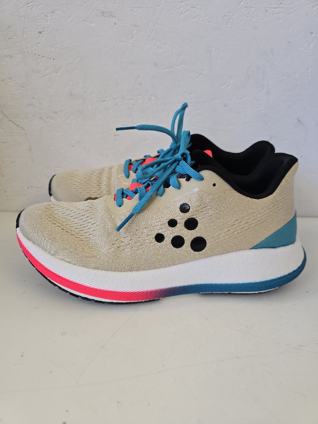 Scarpe da uomo: Chaussures neuves, running Craft, taille 42 – Nuovo e nell'imballaggio originale da Sugiez venduto da factorysportoutlet 2