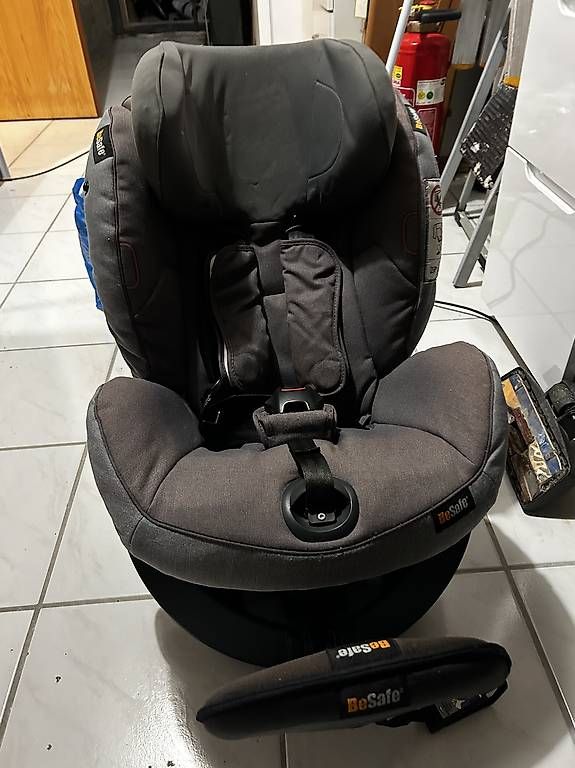 Auto-Kindersitze: Be save izi plus – Gebraucht aus Wilderswil von rogi9 3