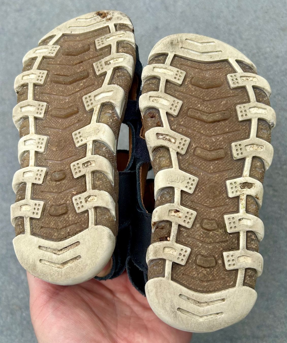 Froddo Schuhe für Jungen: Sandale Froddo, Grösse 25 – Gebraucht aus Riedholz von Abendsonne 2