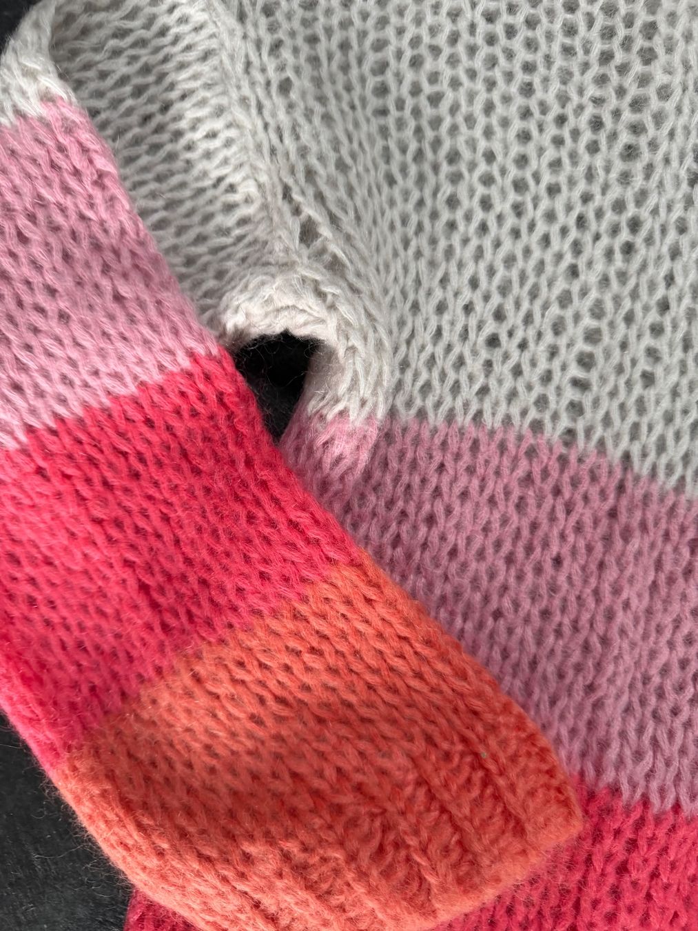 Maglioni & Felpe: Damen Pullover gestreift mehrfarbig – Nuovo (secondo la descrizione) da Chur venduto da simhofstr 1
