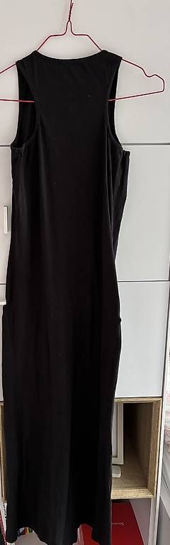 Kleider: langes schwarzes Sommerkleid – Gebraucht aus Chur von gio_6rlp 1