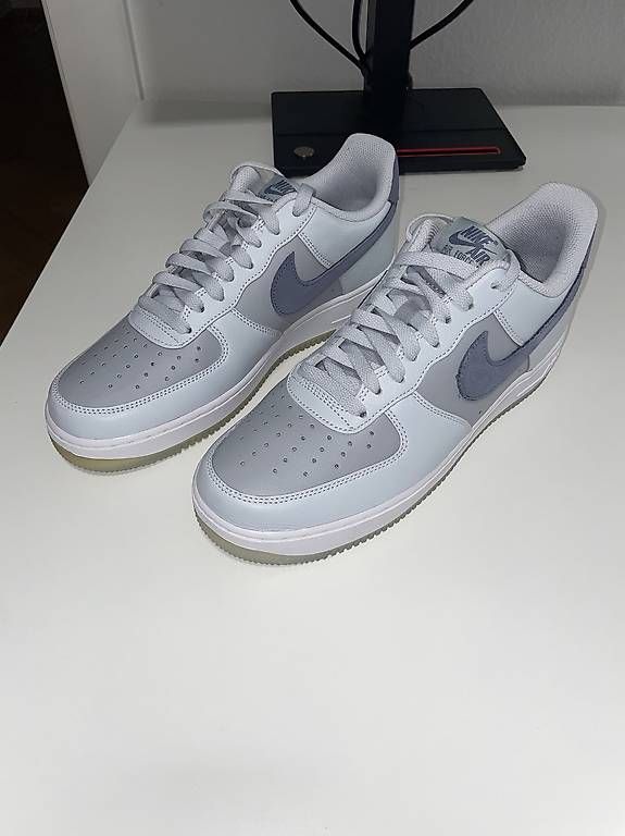 Nike Scarpe da uomo: Air Force 1 Grey EUR42.5 – Nuovo (secondo la descrizione) da Zürich venduto da pavlo1