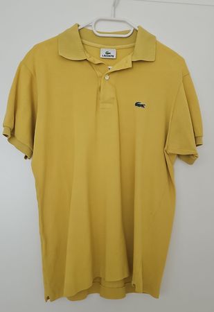 Polo Lacoste Jaune Taille M - Bon état, impeccable pour l'ét